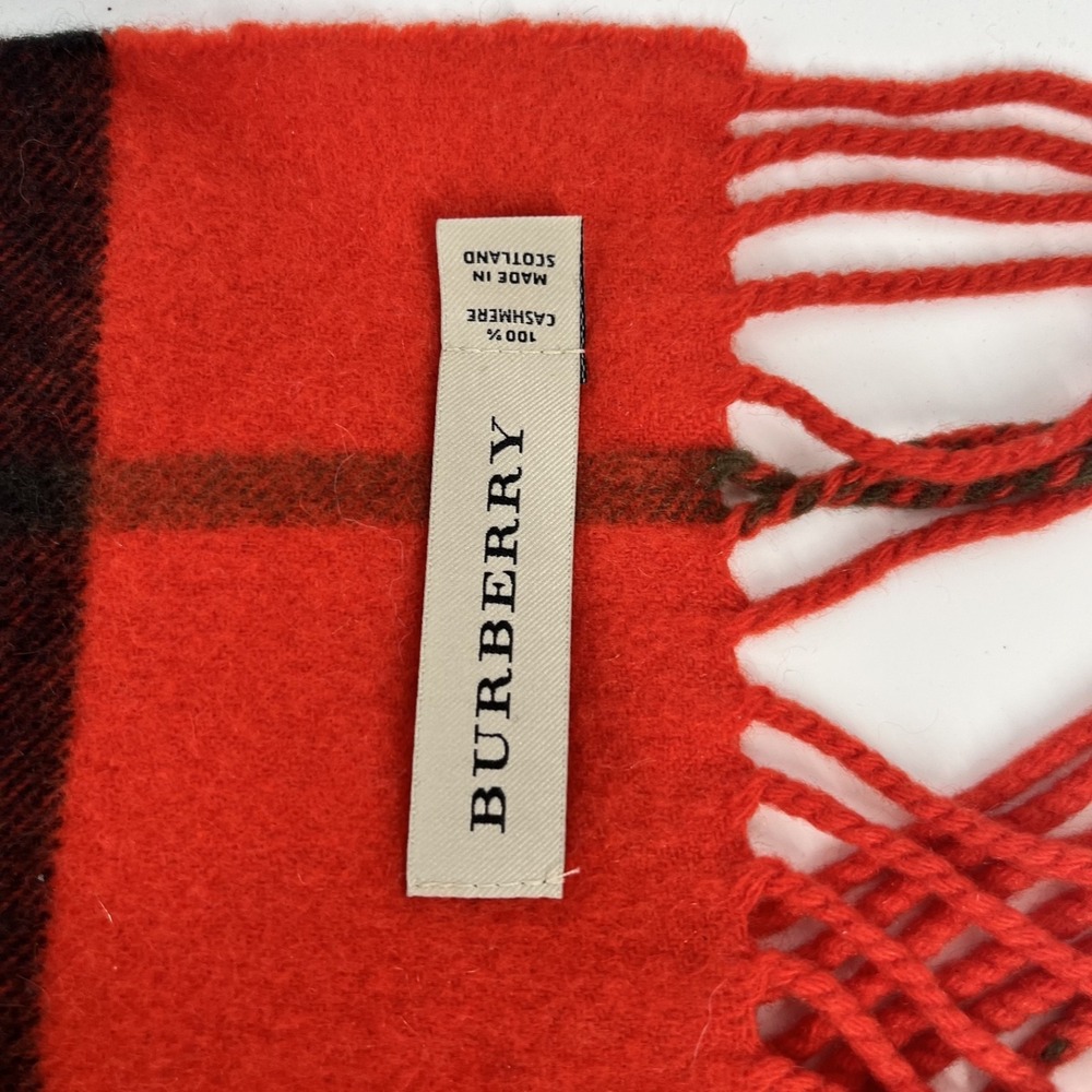 Burberry 100% Cashmere Scarf Red Made in Scotland - Picture 3 of 4